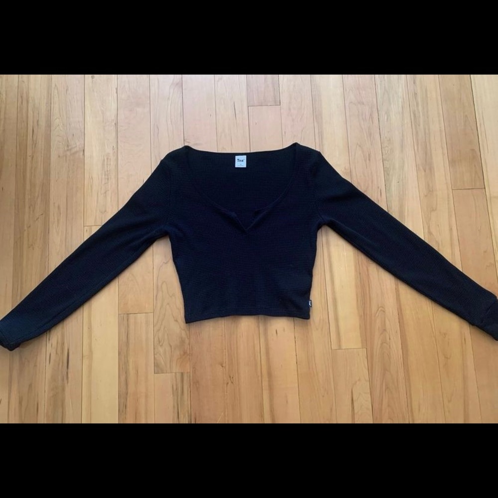 Aritzia TNA waffle knit long sleeve